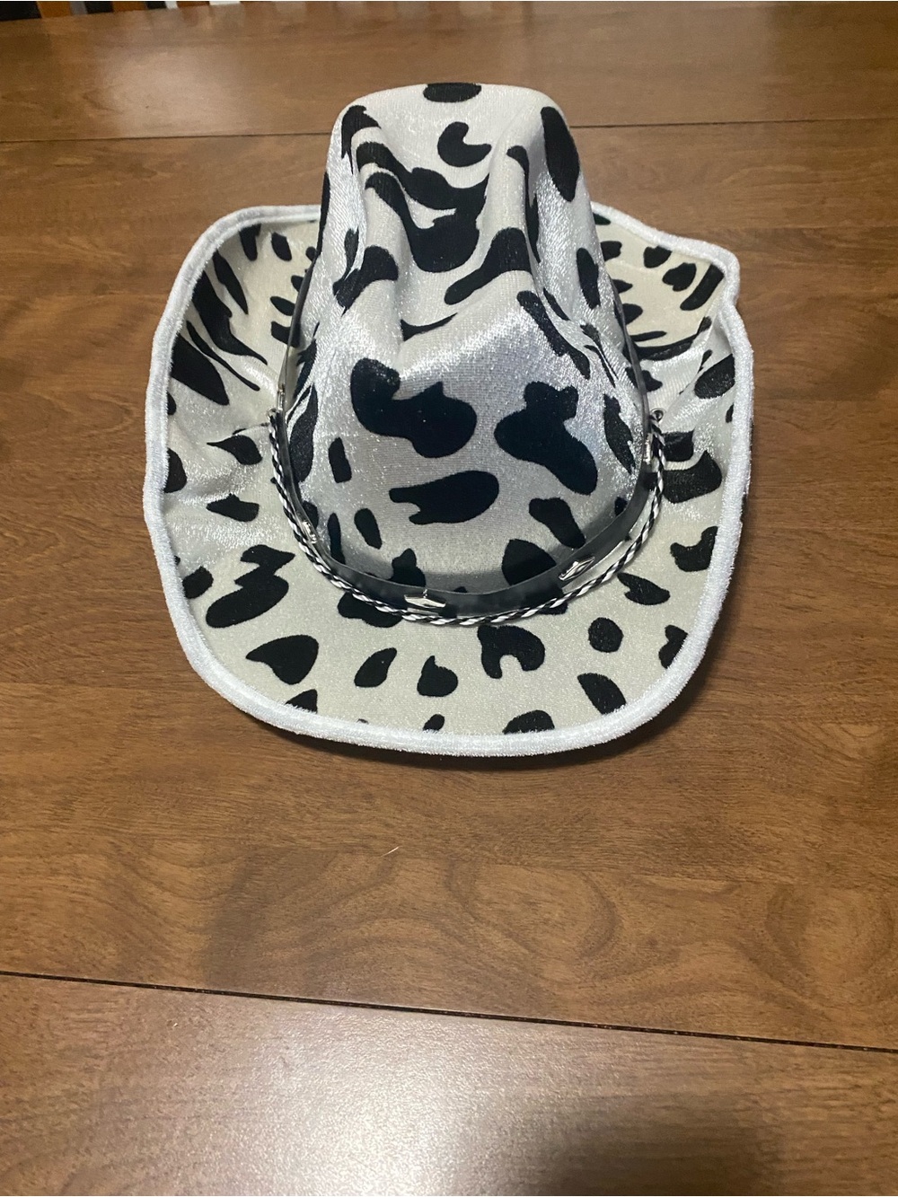 Women’s Cow Print Cowboy Hat - Black & White